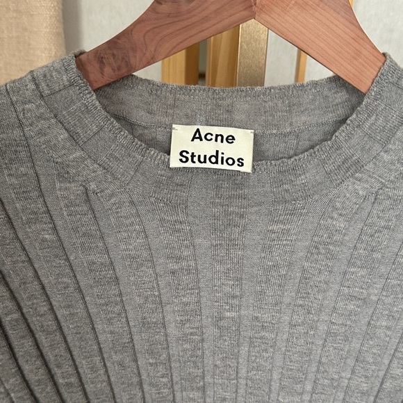 Acne Studios Light Gray Ribbed Crew Neck Sweater - Picture 2 of 10
